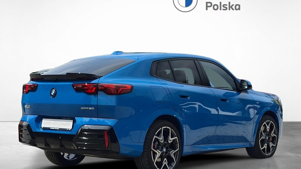 BMW iX2