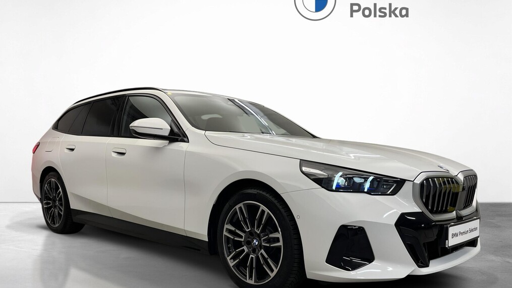 BMW Serii 5, 520