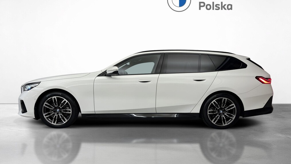 BMW Serii 5, 520