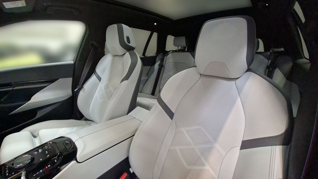 BMW Serii 5, 530