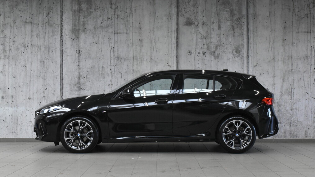 BMW Serii 1, 118