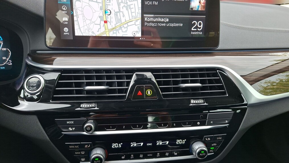 BMW Serii 5, 530