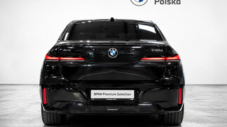 BMW Serii 7, 740