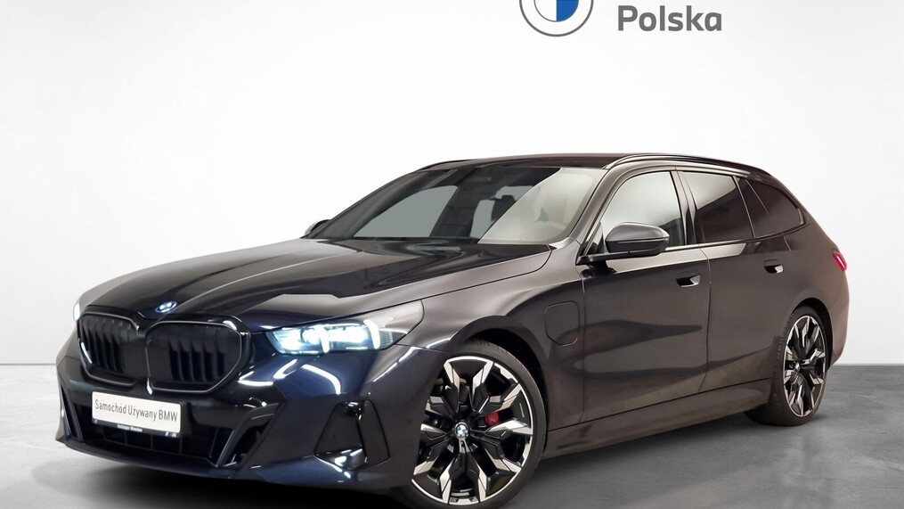 BMW Serii 5, 530