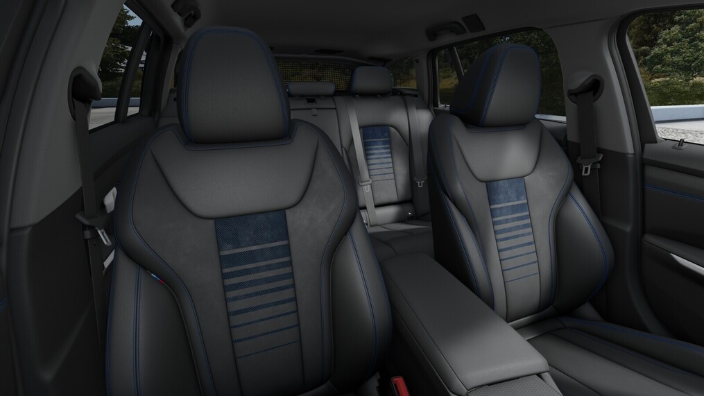 BMW Serii 3, 330