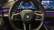 BMW Serii 5, 520