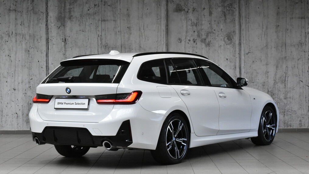 BMW Serii 3, 320