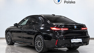BMW Serii 7, 740