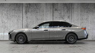 BMW Serii 7, 740