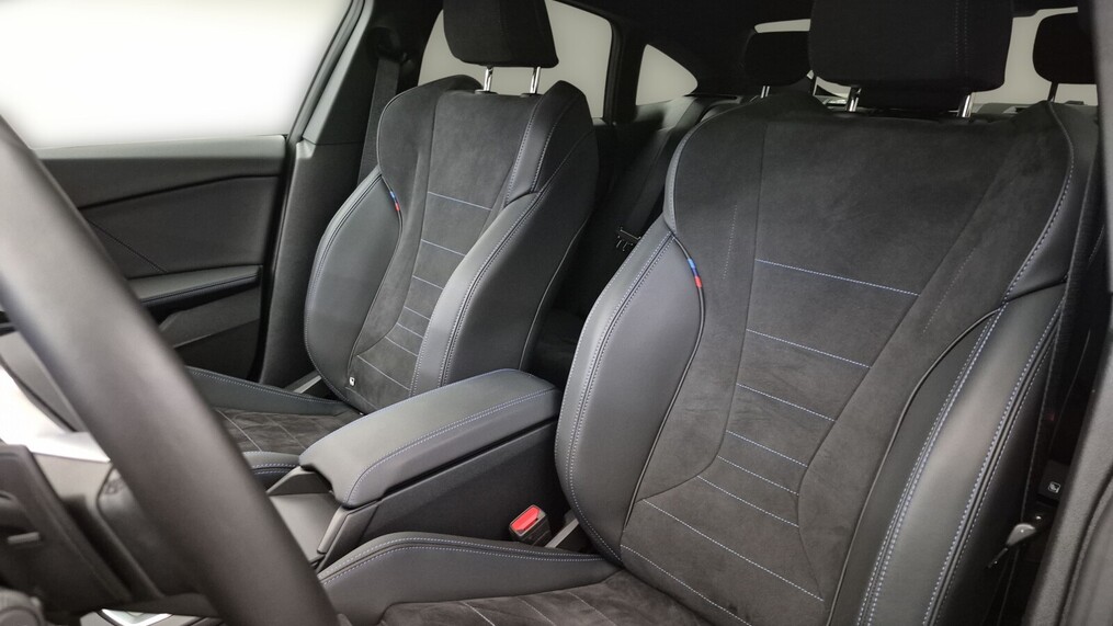 BMW Serii 2, 220