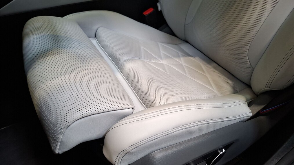 BMW Serii 5, 530