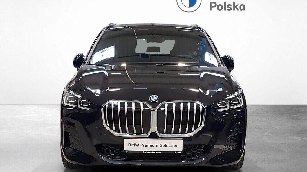 BMW Serii 2, 218