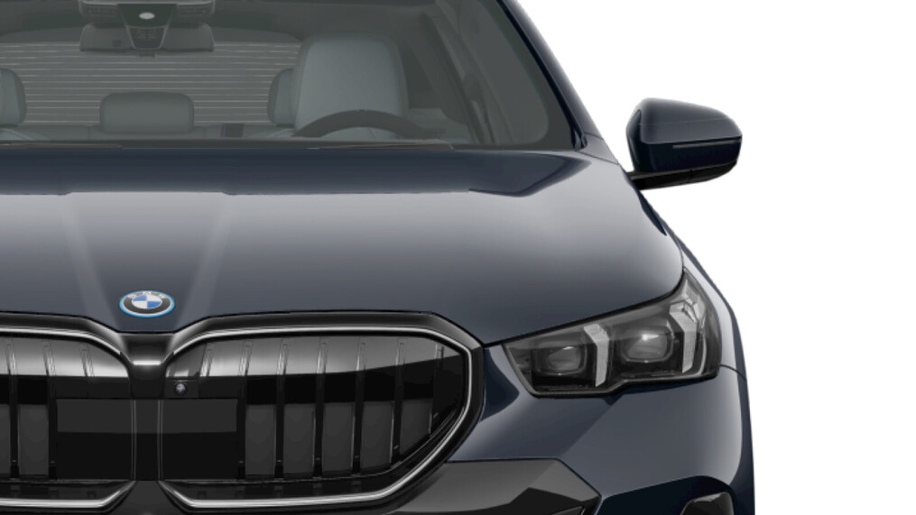 BMW Serii 5, 530