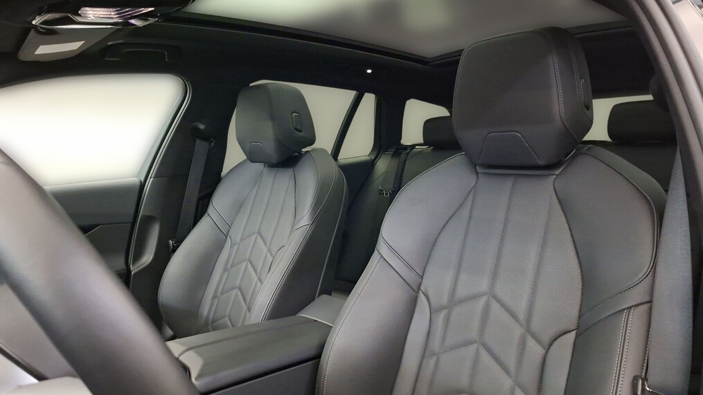 BMW Serii 5, 520