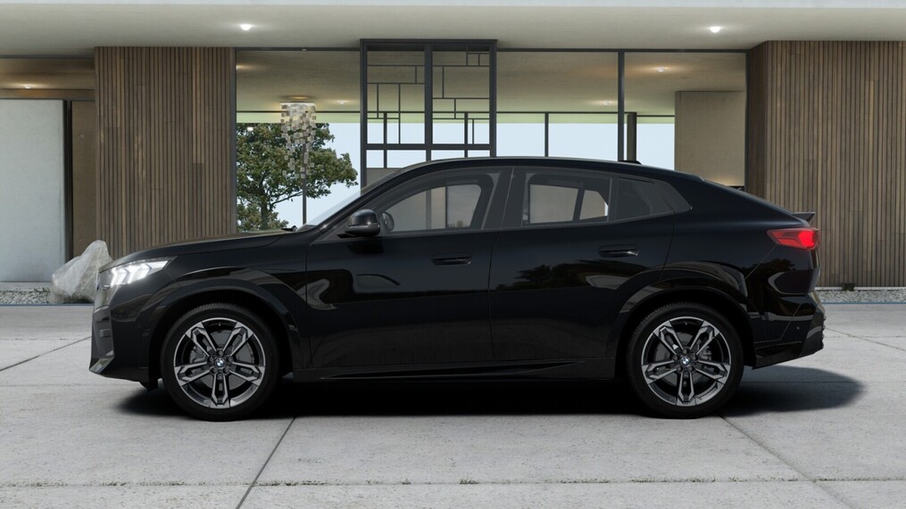 BMW iX2