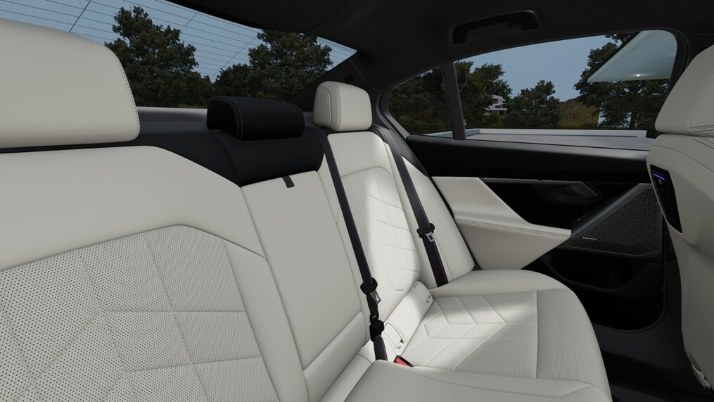 BMW Serii 5, 520