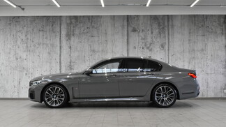 BMW Serii 7, 740