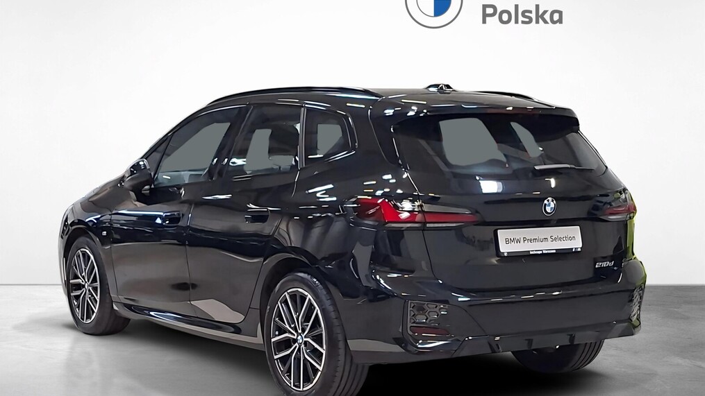 BMW Serii 2, 218