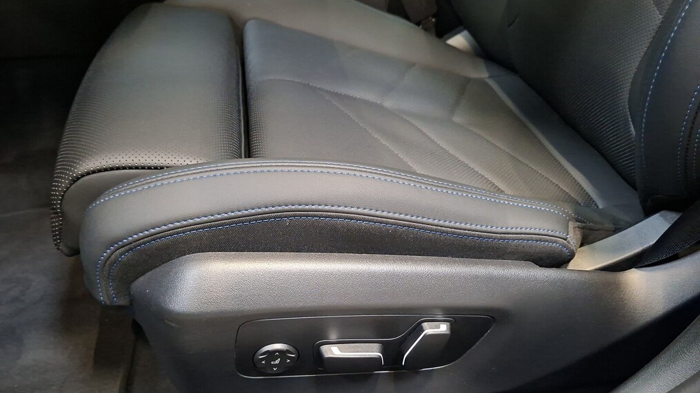 BMW Serii 5, 520