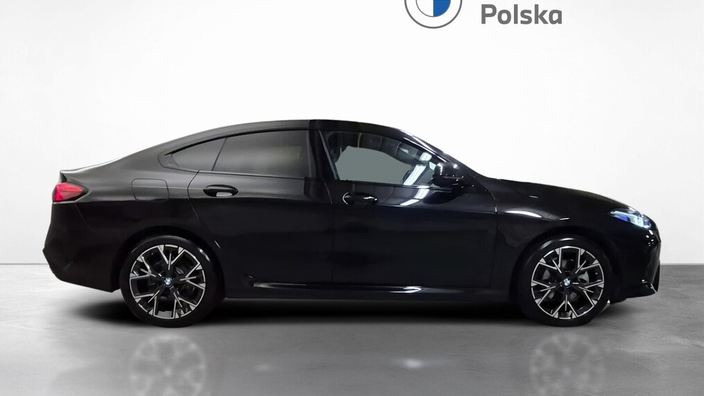 BMW Serii 2, 220