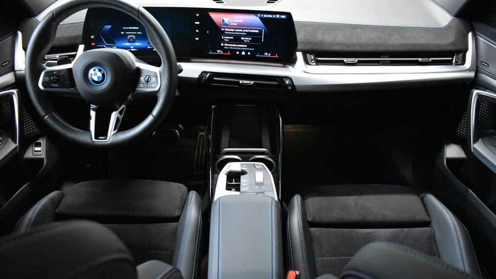 BMW iX2