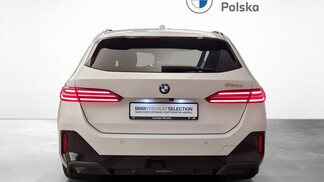 BMW Serii 5, 520