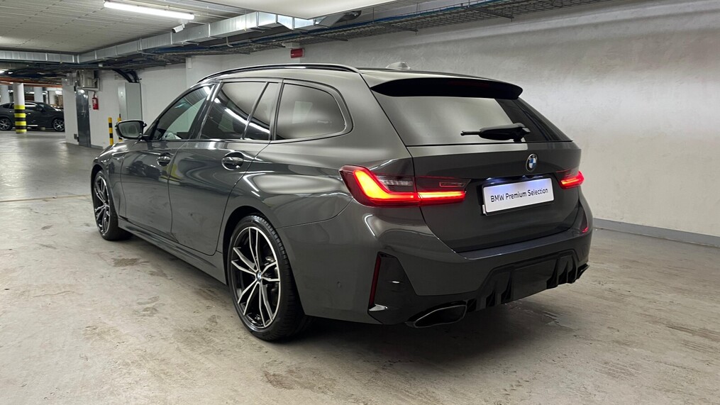 BMW Serii 3, 340