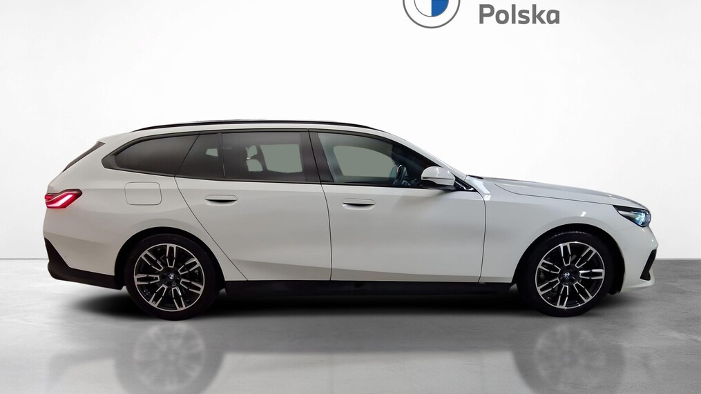 BMW Serii 5, 520