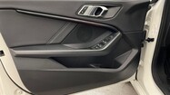 BMW Serii 2, 218