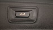 BMW Serii 3, 330