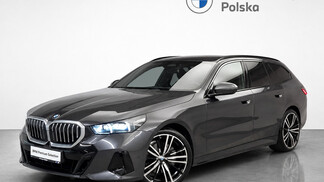BMW Serii 5, 520