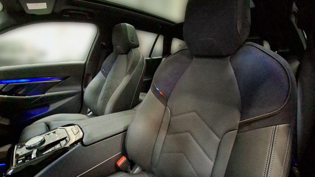 BMW Serii 5, 520