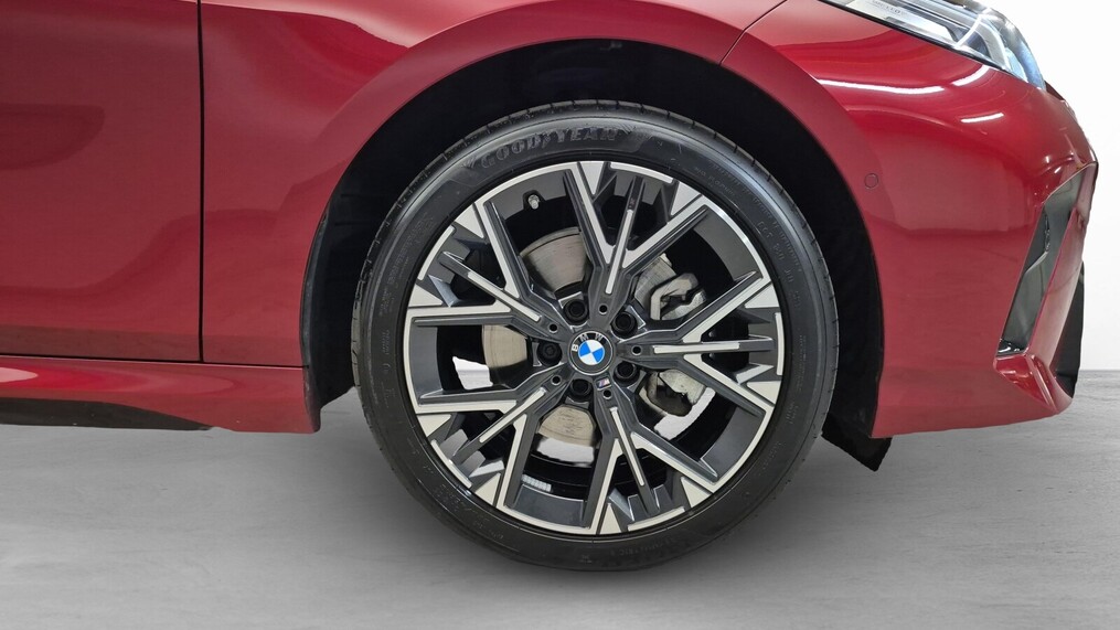 BMW Serii 1, 120