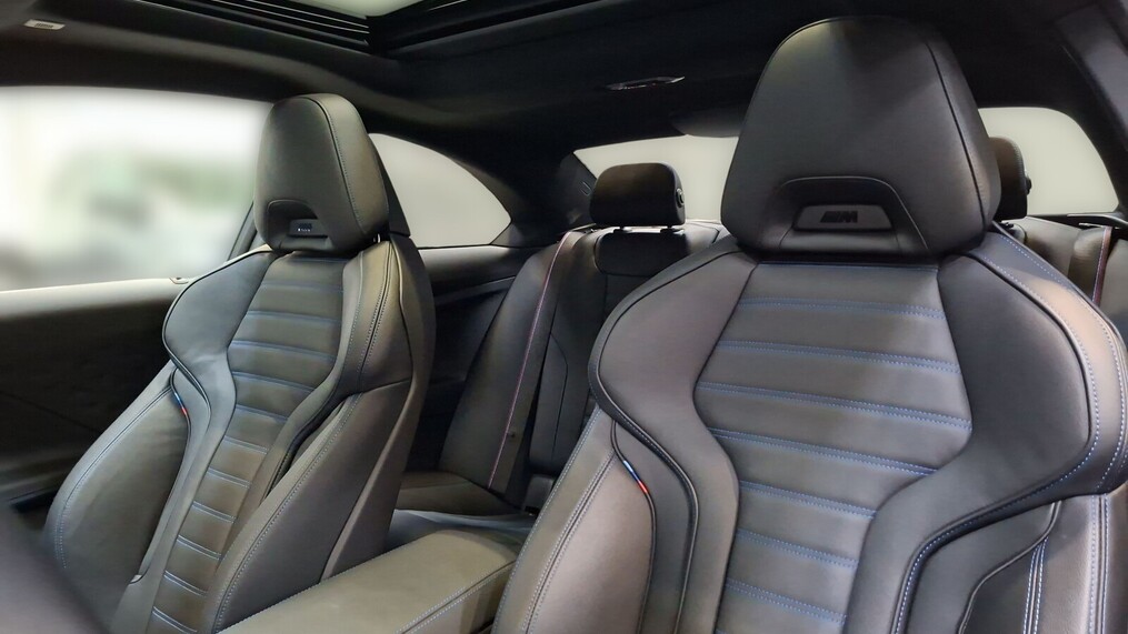 BMW Serii 2, 240