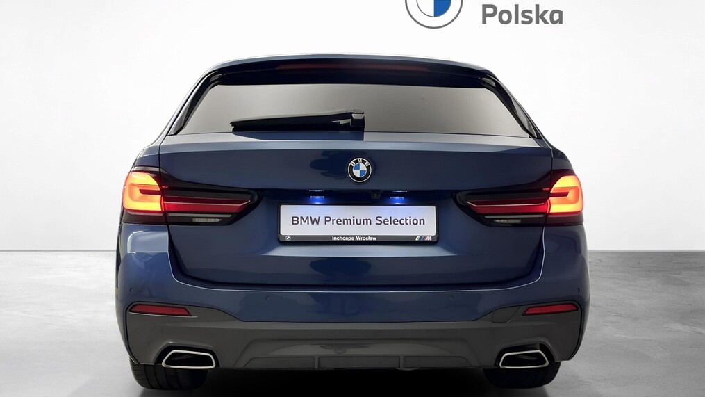 BMW Serii 5, 530