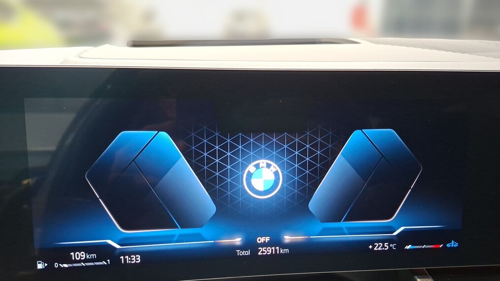 BMW Serii 5, 520