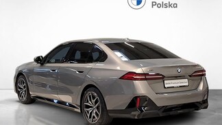 BMW Serii 5, 520