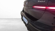 BMW Serii 7, 740