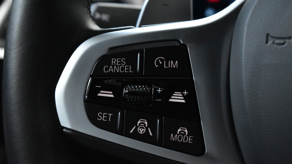 BMW Serii 3, 320