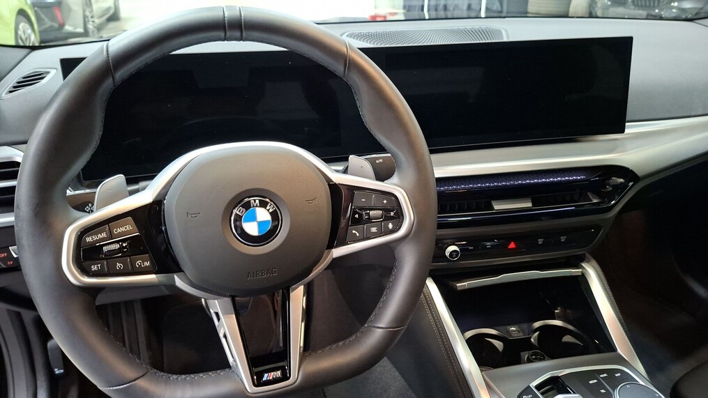 BMW Serii 2, 230
