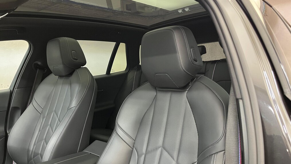 BMW Serii 5, 520