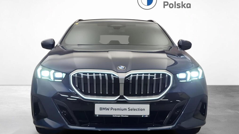 BMW Serii 5, 520