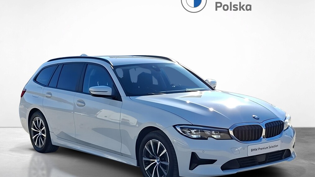 BMW Serii 3, 330