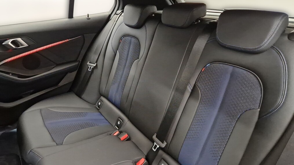 BMW Serii 1, 118