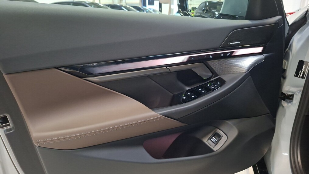 BMW Serii 5, 520