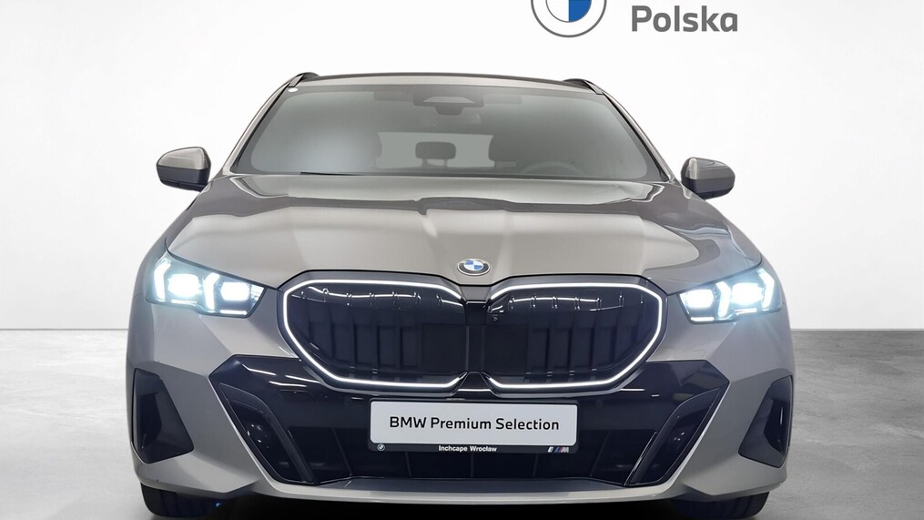 BMW Serii 5, 520
