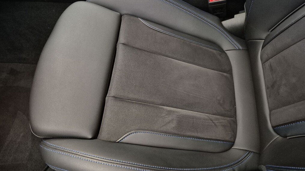 BMW Serii 3, 320