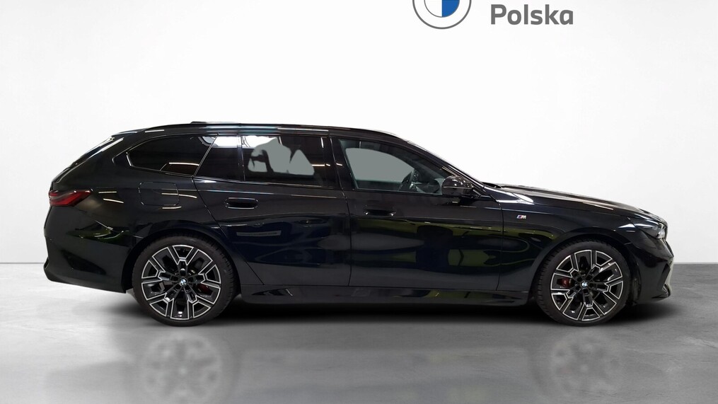 BMW Serii 5, 530