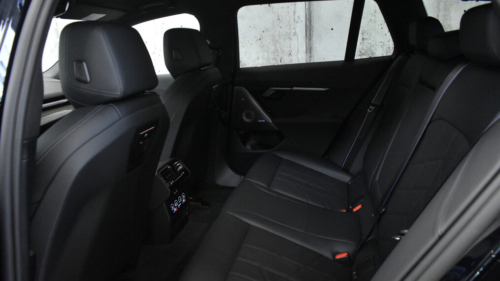 BMW Serii 5, 540