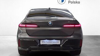 BMW Serii 7, 740